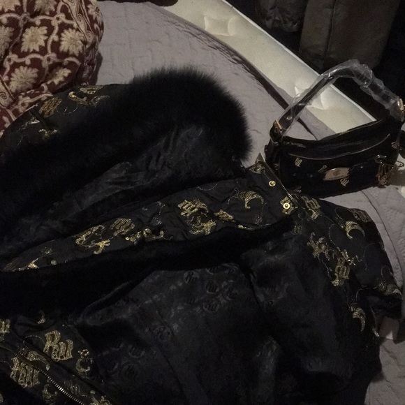 One black jacket w/all gold RW sown on all over the outside in gold cursive - Picture 4 of 6